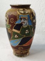Satsuma Stil Porzellan Vase Handmalerei 20. Jahrhundert Niedersachsen - Isernhagen Vorschau