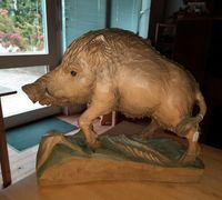 Wildschwein Keiler holzgeschnitzt Holzfigur Bayern - Gachenbach Vorschau