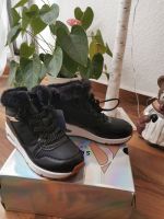 Skechers Mädchen Schnürboots Gr. 32 NEU Wiesbaden - Biebrich Vorschau