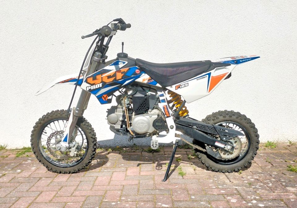 YCF 125 Pilot '19 Pitbike in Lübeck