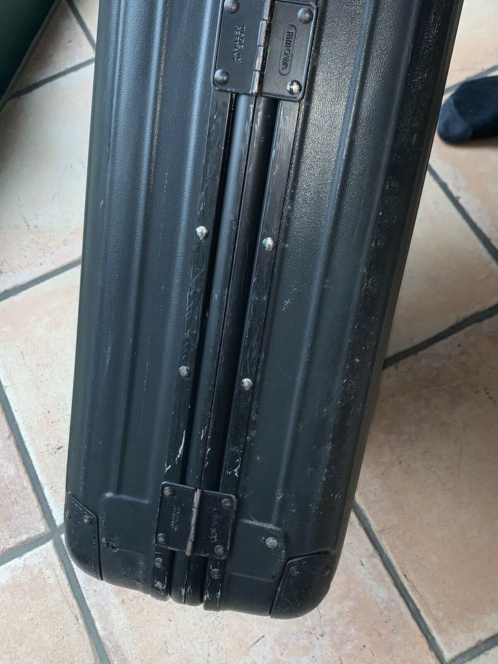 Rimowa Koffer schwarz SAMBA in Neuss