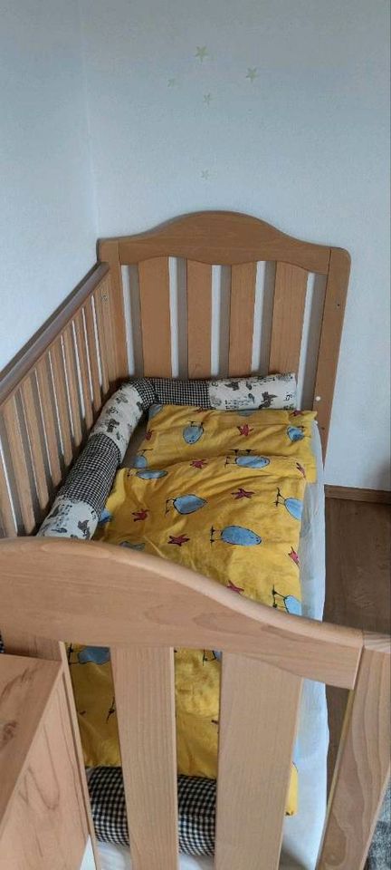 Mamas Papas Kinderbett / Gitterbett in Halfing