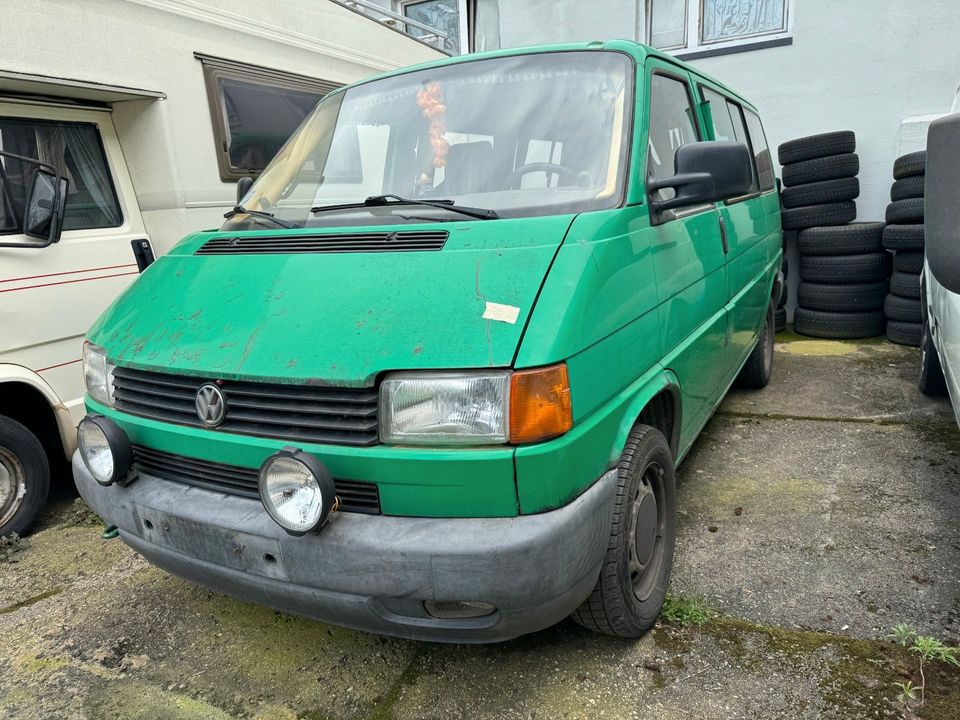 Volkswagen T4 Caravelle 2.5 Kat GL*Klima*TUV 07/25*Camper* in Hamburg