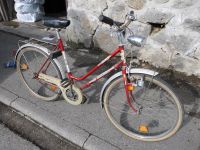 Vintage Victoria Vicky Damenrad Fahrrad Oldie rot aus den 70ern Baden-Württemberg - Freiburg im Breisgau Vorschau