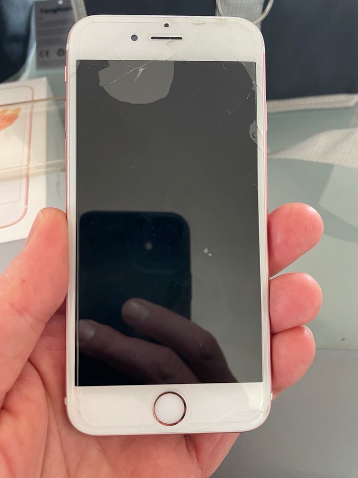 iPhone 6s Rosé Gold in Tauberrettersheim