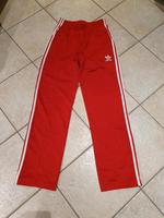 Jogging-hose in rot weiß größe 34 von Adidas Nordrhein-Westfalen - Odenthal Vorschau