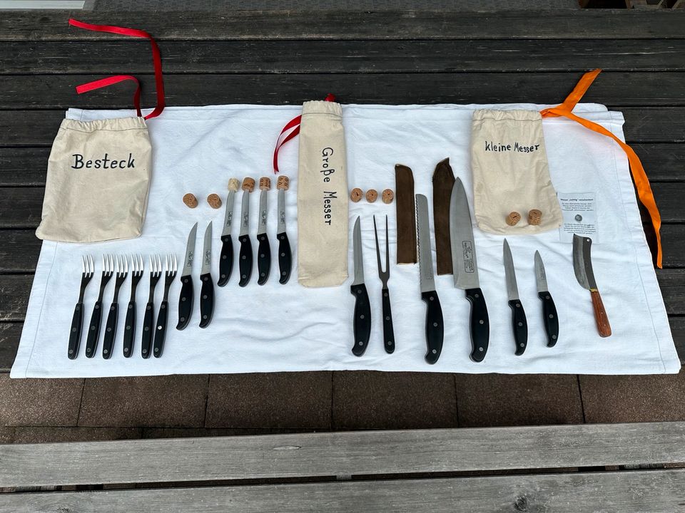 Camping Messer- und Besteckset in Planegg
