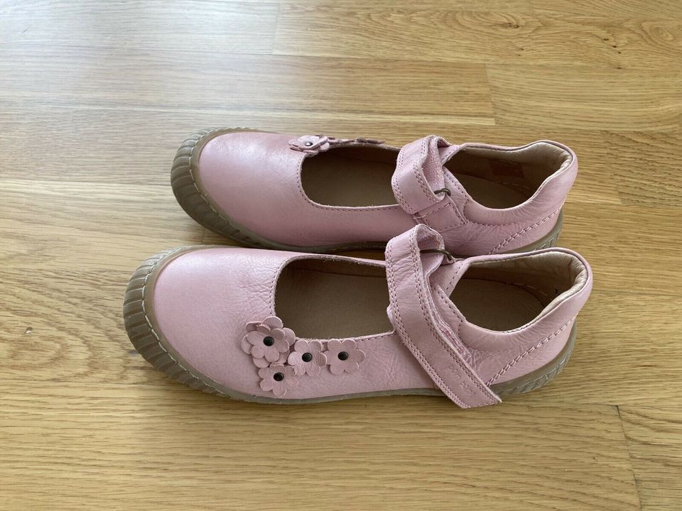 Pom Pom Schuhe/Spangenballerina Gr. 35 Neu in Berlin