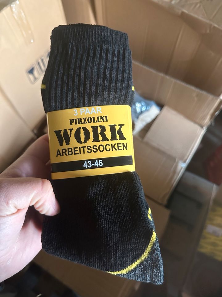 Work Socken Arbeitsaocken  diverse Größen ca. 3800 Stück in Hamburg