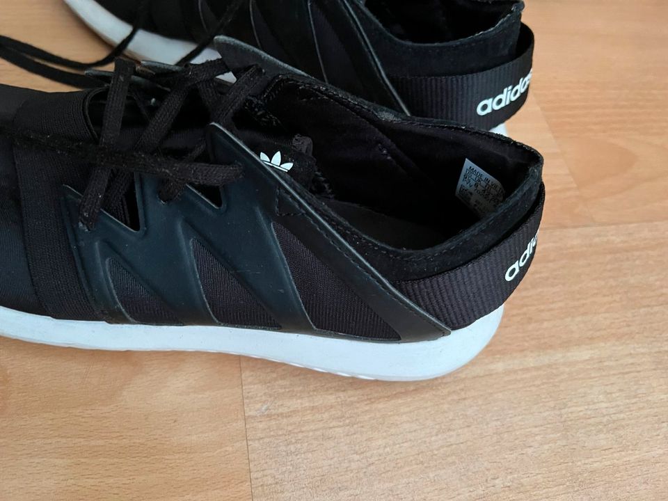 ADIDAS TUBULAR VIRAL HERREN SNEAKER SPORTSCHUHE GR.42 SCHWARZ WEI
