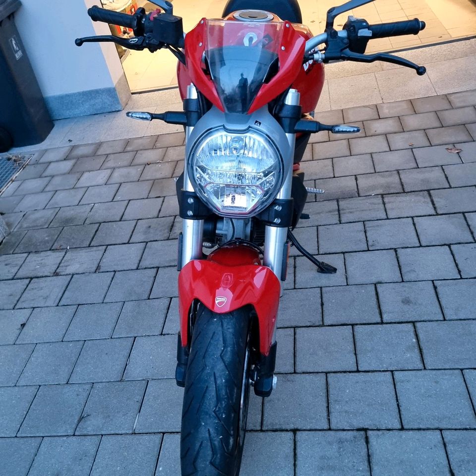 Ducati Monster 797 in Rehling