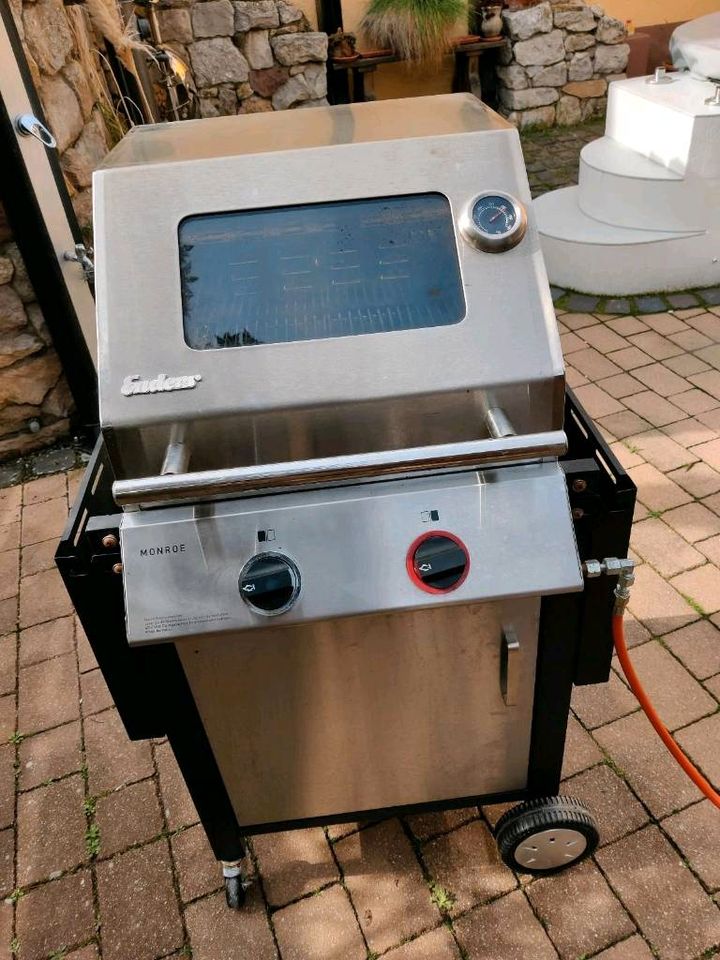 Grill Enders Monroe 2 S Turbo in Oppenheim