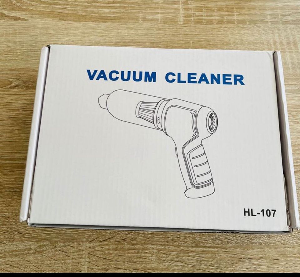 Vacuum Cleaner Akku- Staubsauger in Bergisch Gladbach