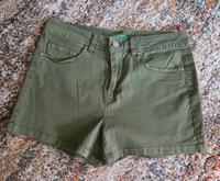 Shorts, kurz, von BENETTON Gr.38 Hamburg - Hamburg-Nord Vorschau