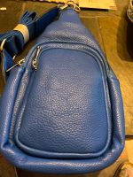 Schöne Crossbag in Royal Blau in Form eines Rucksacks Nordrhein-Westfalen - Hagen Vorschau