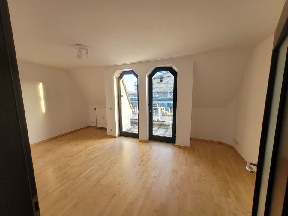 Maisonette Penthouse Wohnung in Rheinnähe in Bonn