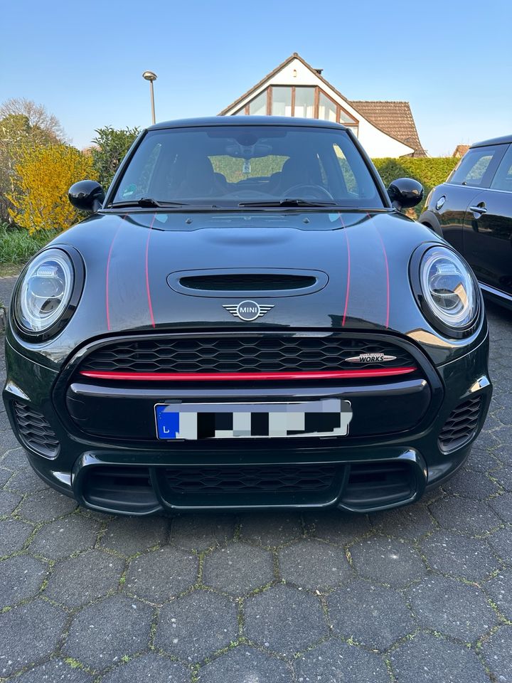 Mini JCW Rebell Green in Schloß Holte-Stukenbrock