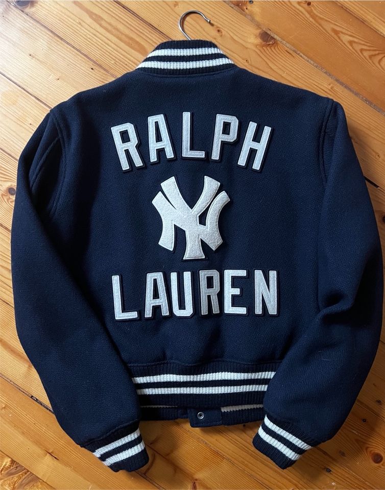 Ralph Lauren Varsity Jacket NY Yankees GR.M Frauen in Bottrop