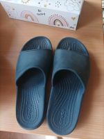 Crocs Comfort Gr 33/34 Badeschuhe Dresden - Leubnitz-Neuostra Vorschau