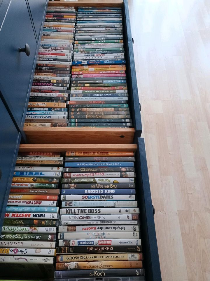 DVD Sammlung ca.  100 DVD in Teningen