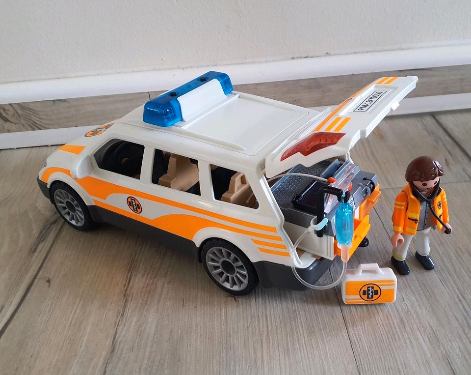 Playmobil Sets  Notarzt neuwertig in Greiz