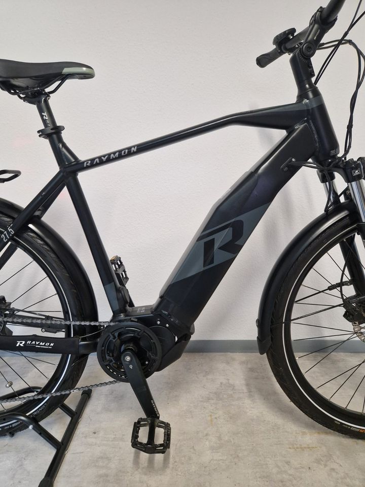 E Bike Raymon TourRay (1573Km) UVP: 2799€ Trekking Tourer Allroad in Eckental 