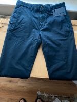 Tommy Hilfiger chino hose NEU blau  30W Köln - Bayenthal Vorschau