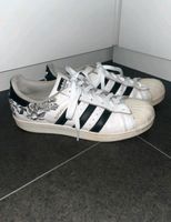 Adidas Superstar Größe 40 Baden-Württemberg - Buggingen Vorschau