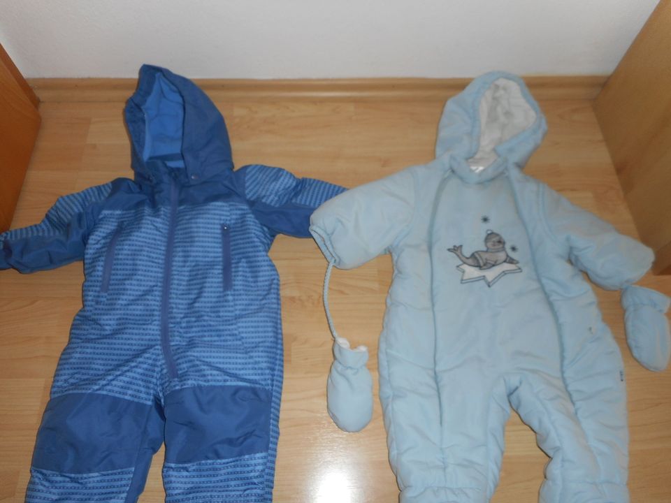 Riesen großes Jungen Kleidung Bekleidungspaket Paket Gr.62 68 in Markt Rettenbach