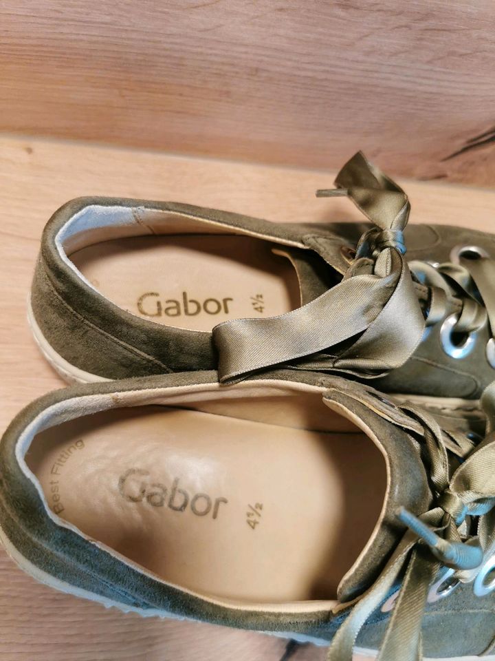 Gabor Schuhe Sneaker grün weiß 4 1/2 37,5 in Uslar