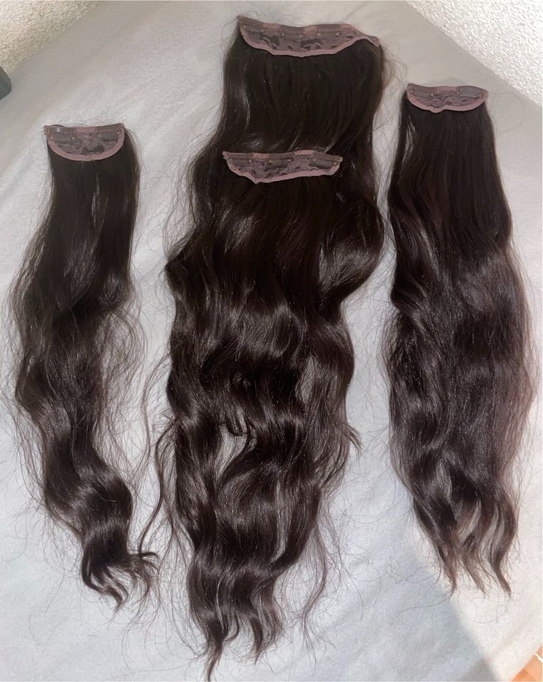 Haar Extensions - 4 teiliges Clip-in-Extensions - 55cm in Günzburg