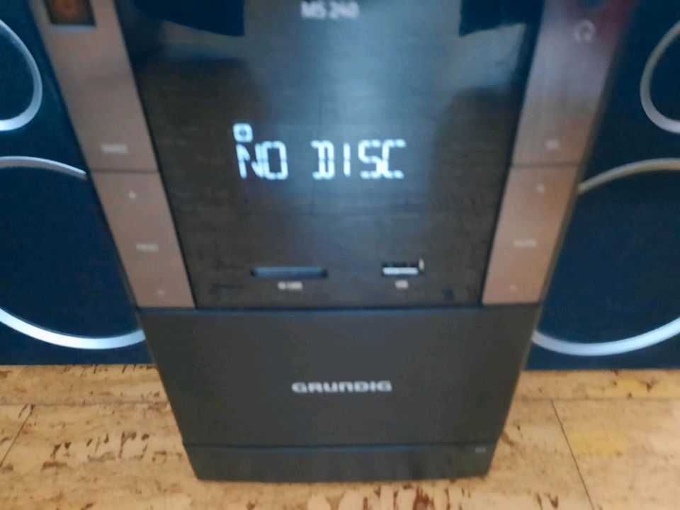 Mini Stereoanlage, Micro Hifi Anlage, Grundig, CD, Kassette in Mönchengladbach