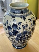 Schöne Delfter Blumenvase Nordrhein-Westfalen - Erftstadt Vorschau