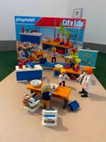 PLAYMOBIL City Life 9456 Chemieunterricht wie NEU mit OVP Nordrhein-Westfalen - Kreuztal Vorschau