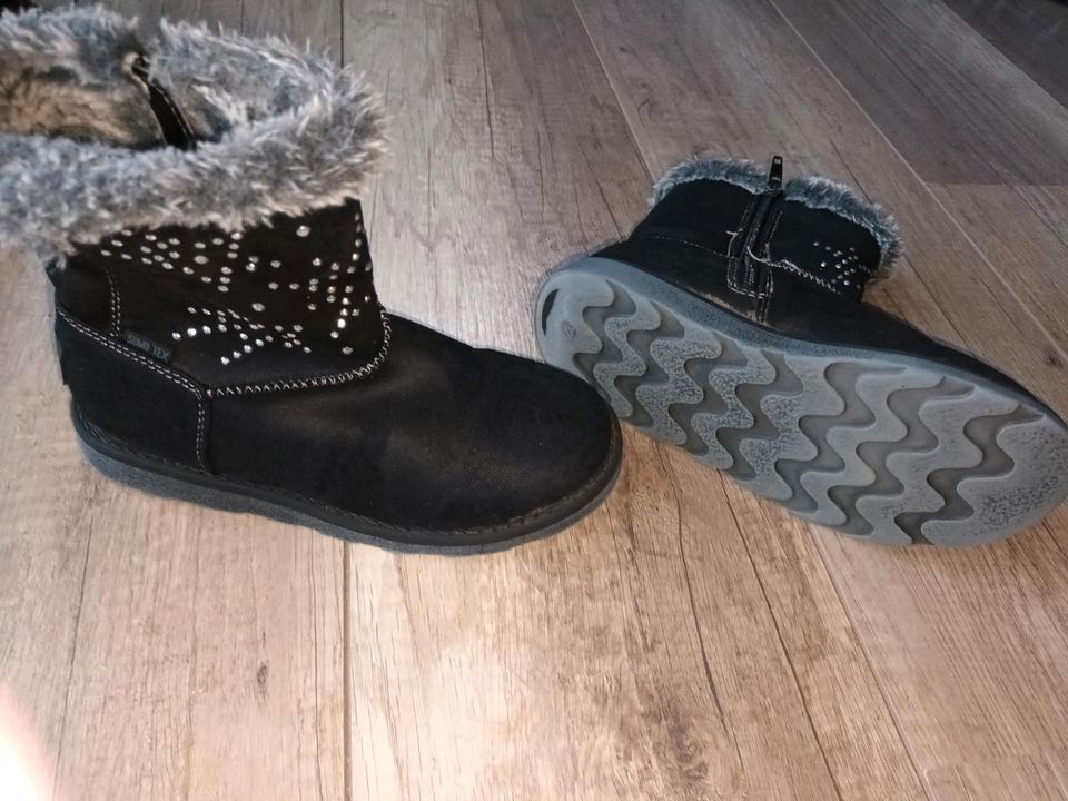 Stiefeletten, Boots, Stiefel Gr. 32, Puccetti in Nordrhein-Westfalen -  Grefrath | Gebrauchte Kinderschuhe Größe 32 kaufen | eBay Kleinanzeigen ist  jetzt Kleinanzeigen