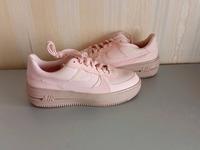 4 Paar neue Nike Sneaker Gr.42 Nordrhein-Westfalen - Kerpen Vorschau