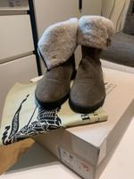Burberry Schuhe Damen Nordrhein-Westfalen - Ratingen Vorschau
