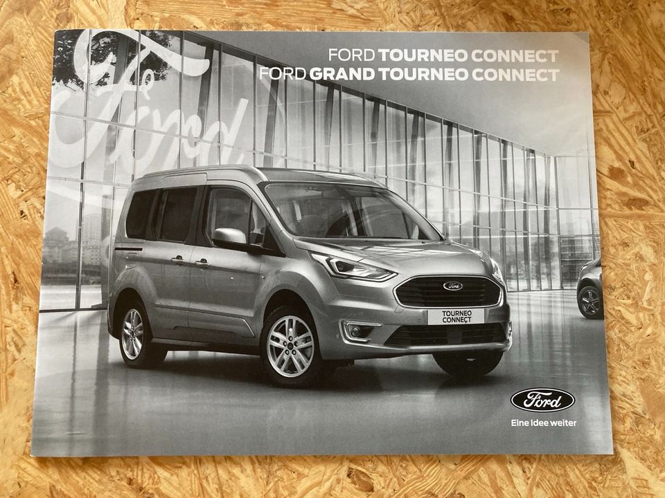 Katalog und Preisliste Ford Tourneo Connect in Bad Kösen