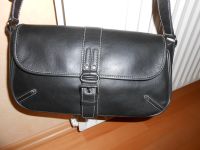 ESPRIT Handtasche Clutch Schultertasche kurzer Riemen Kunstleder Nordrhein-Westfalen - Neunkirchen Siegerland Vorschau