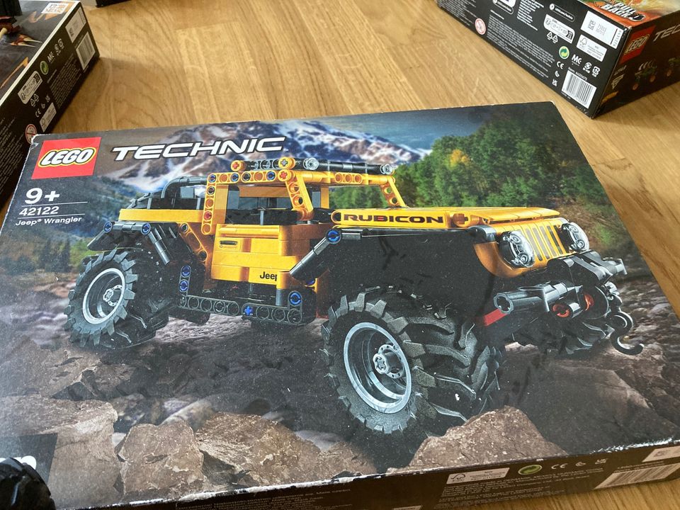 LEGO Technic Jeep® Wrangler 42122 in Berlin