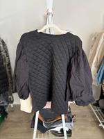 Schwarzer Pullover mit Puffärmeln Herzogtum Lauenburg - Wentorf Vorschau