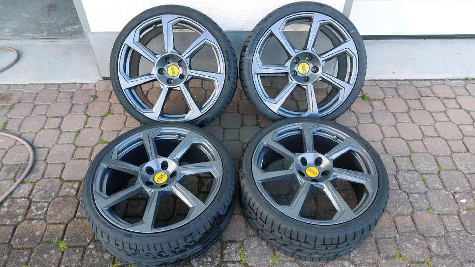 Audi TTRS 8S Rotor Felgen Räder 9x20 ET52 Hankook 255/30 R20 TT S in Großalmerode