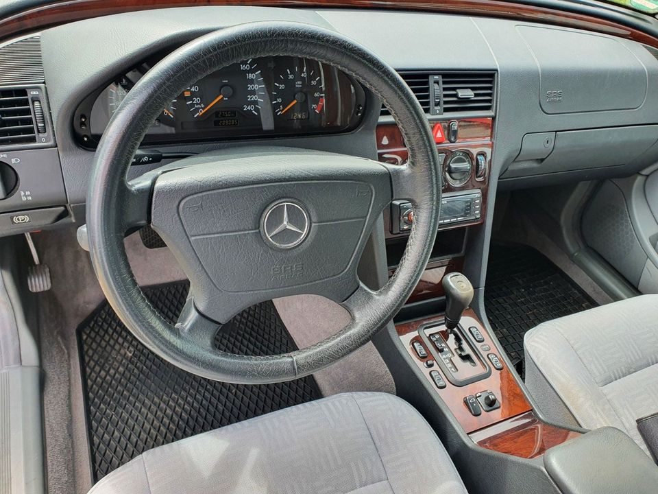 Mercedes-Benz C 200 ELEGANCE / Automatikgetriebe Klimaanlage in Ludwigshafen