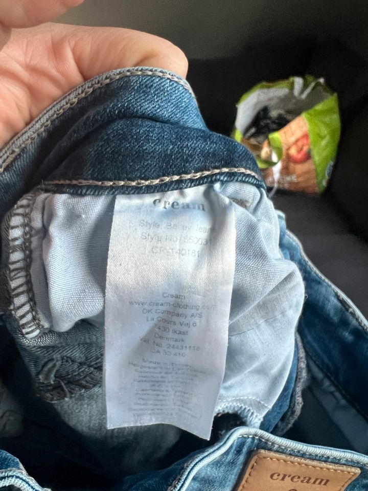 Neuwertige Damen Jeans von Cream, Gr.26 in Gärtringen