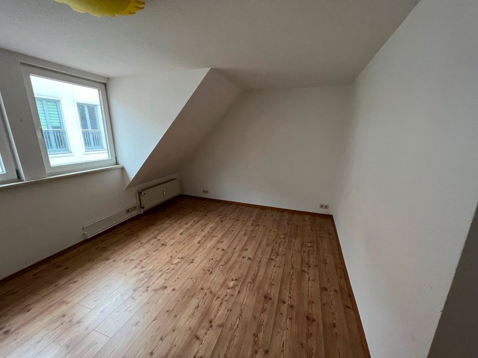 5 Zimmer Wohnung im Herzen von Stralsund zu vermieten 169,61 m² in Stralsund