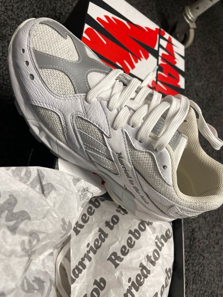 Reebok aztrek Reflektoren 38,5 wie neu in Lohmar