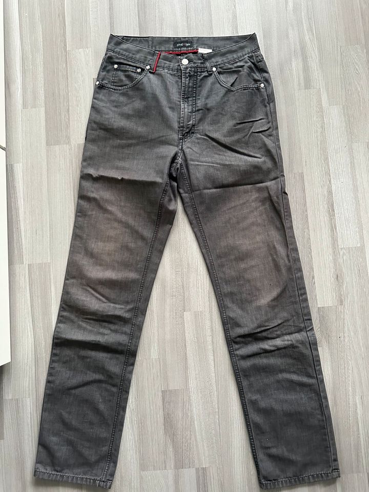 Herren Jeans Hose in 32/32 , in 32/30 & 32/34 in Dinslaken