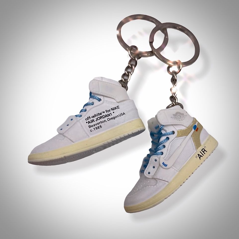 Mini Sneaker Keychain mit Box I Jordan 1 High Off White I NEU in Ottobrunn