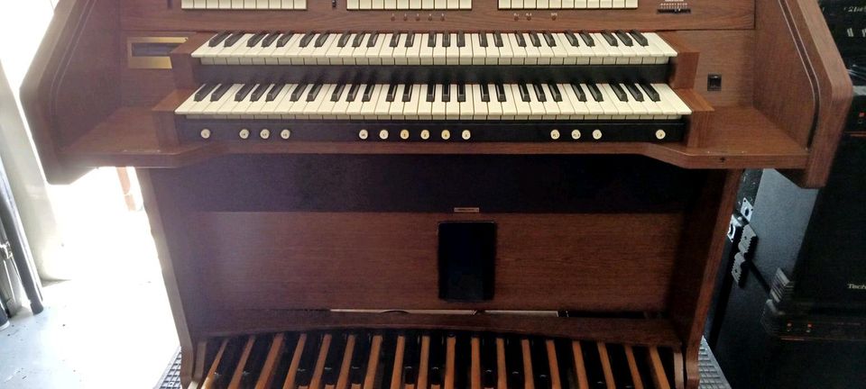 Sakral Orgel Digital Vollpedal Midi Neuwertig in Nüsttal