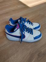 Nike Sneaker Damen/Kinder Gr.36,5 Bayern - Cadolzburg Vorschau